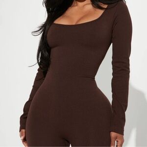 Fashion Nova Chocolate Romper with Gold Chain straps.